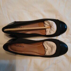 Brand New Black Flats